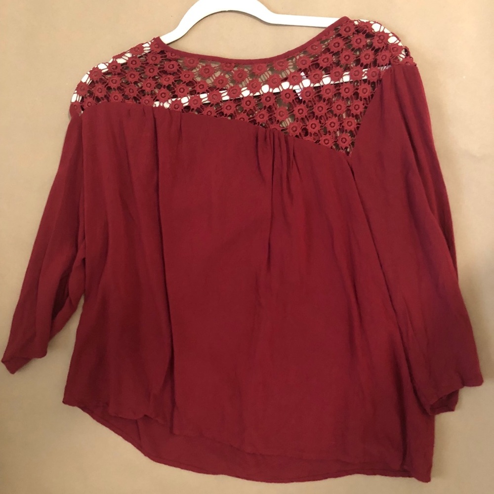 Asymmetrical Wine Top